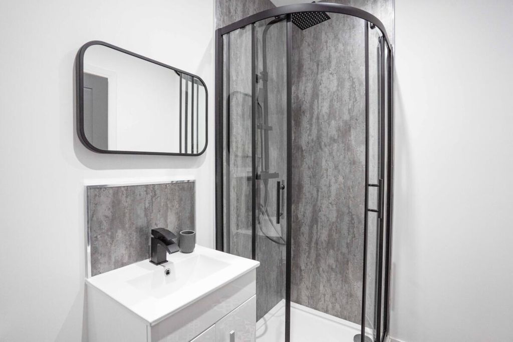 Additional image 29 of 6 bed shared accommodation to rentCromwell Road, Stanmore SO22