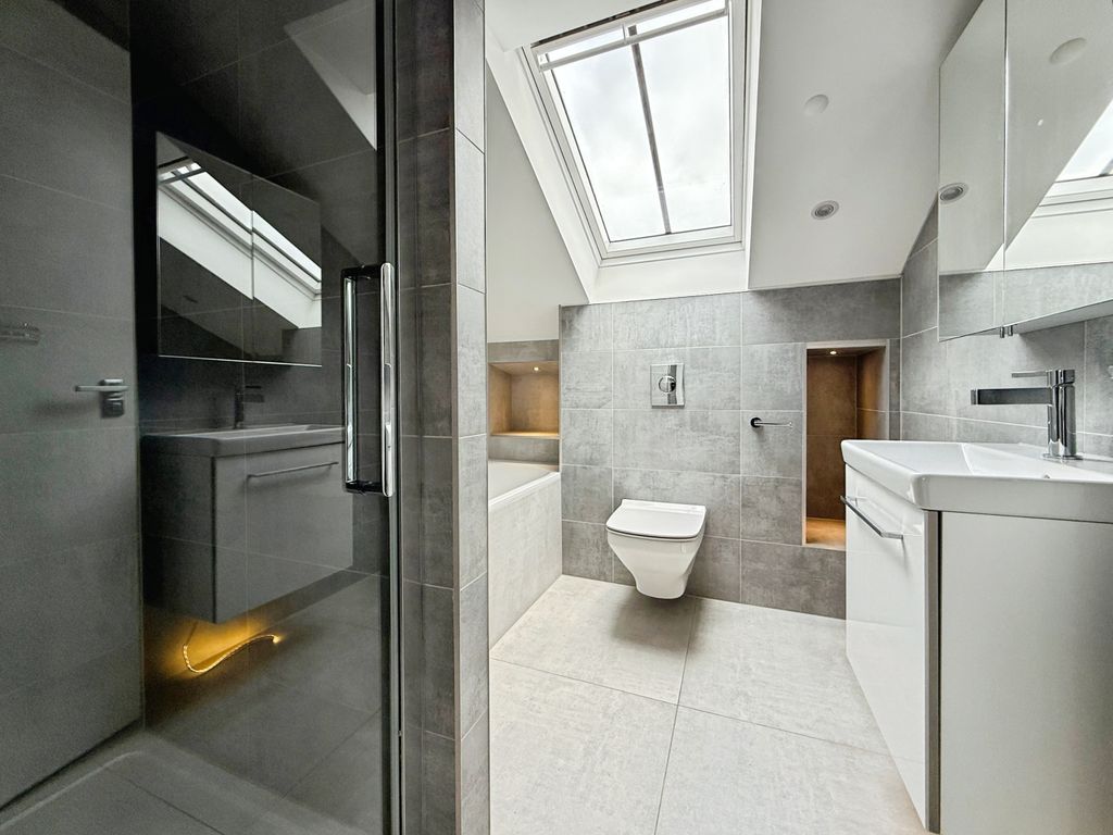 Property photo 2 of 16 7B204Aeb-Img_8028