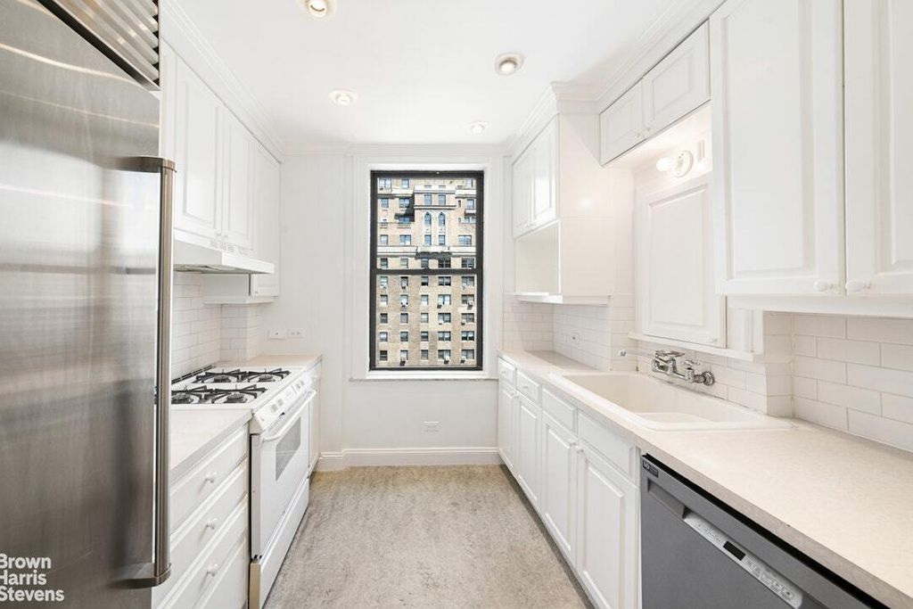 Property photo 3 of 14 <Alttext/>