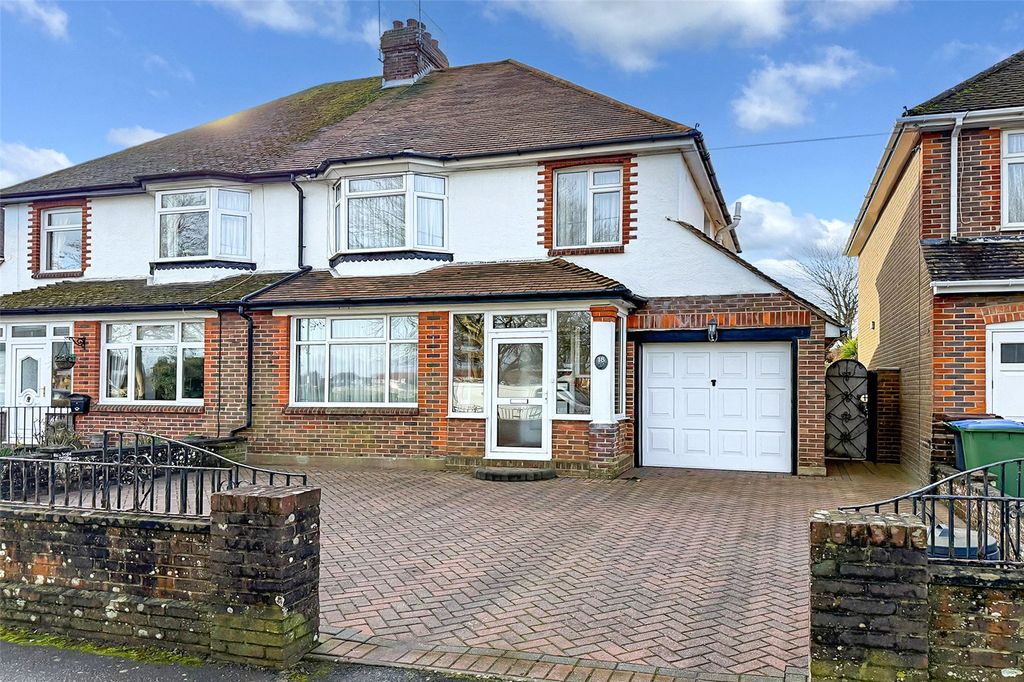 Property photo 1 of 20 Picture No. 12