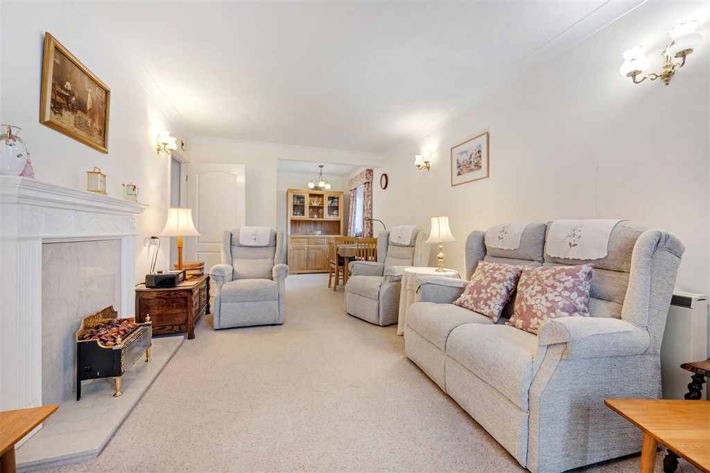 Property photo 3 of 20 Lounge-Diner