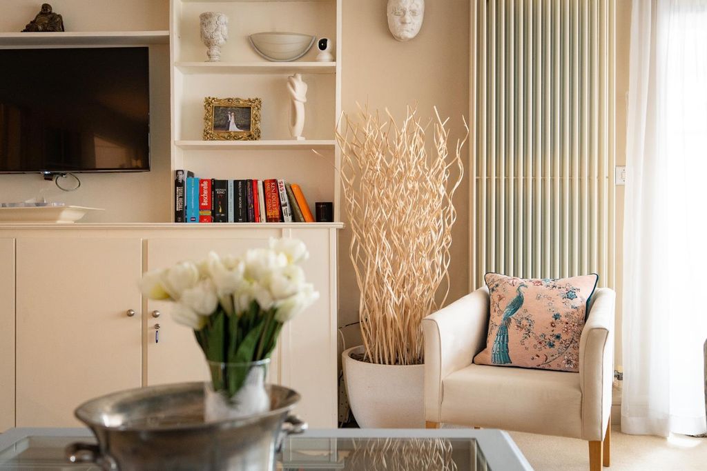 Property photo 3 of 19 Olh01059.Jpg