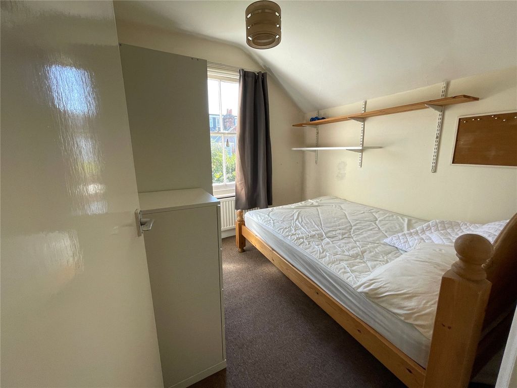 Property photo 2 of 11 Picture No. 01