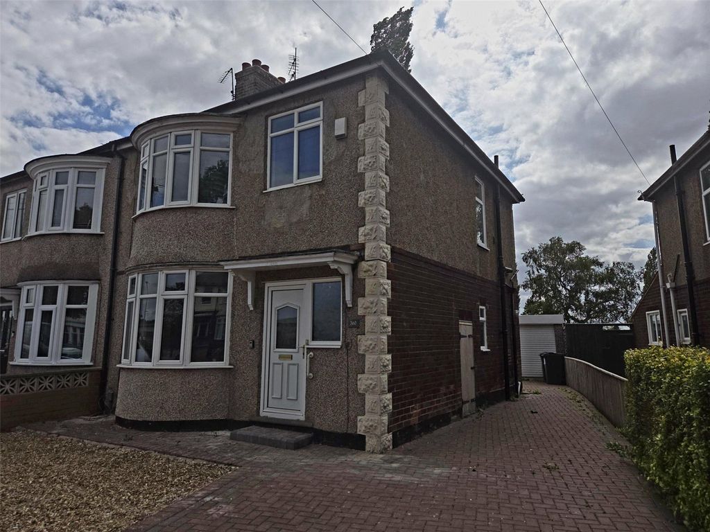 Property photo 1 of 9 External