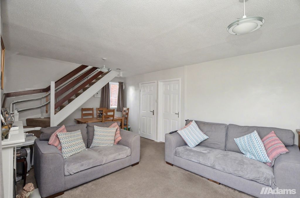 Property photo 3 of 21