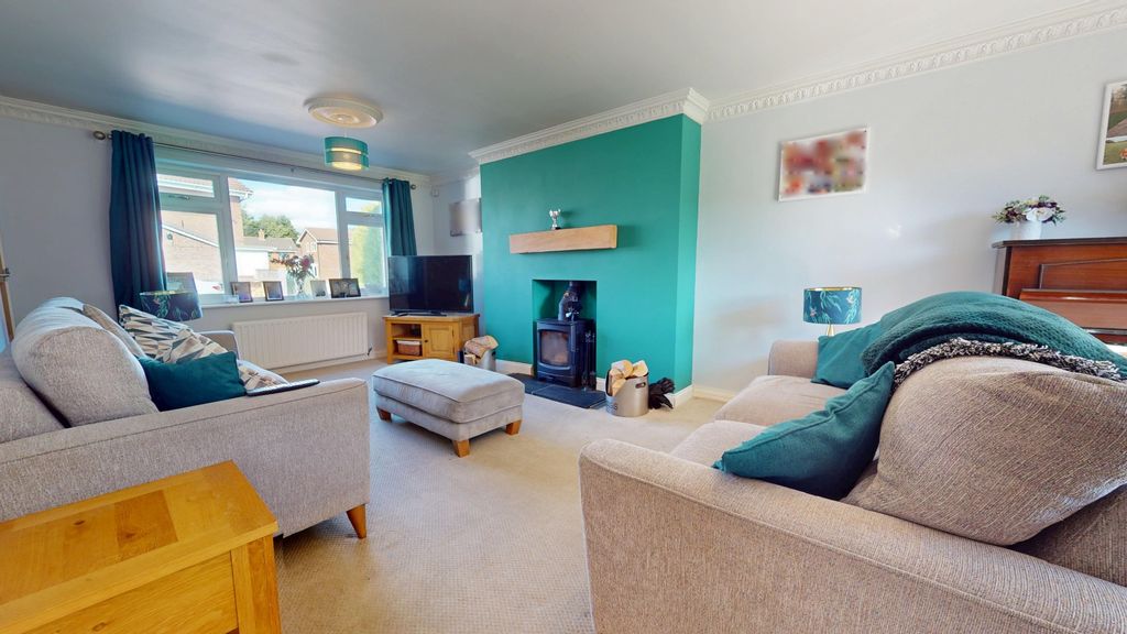 Property photo 2 of 28 4416793