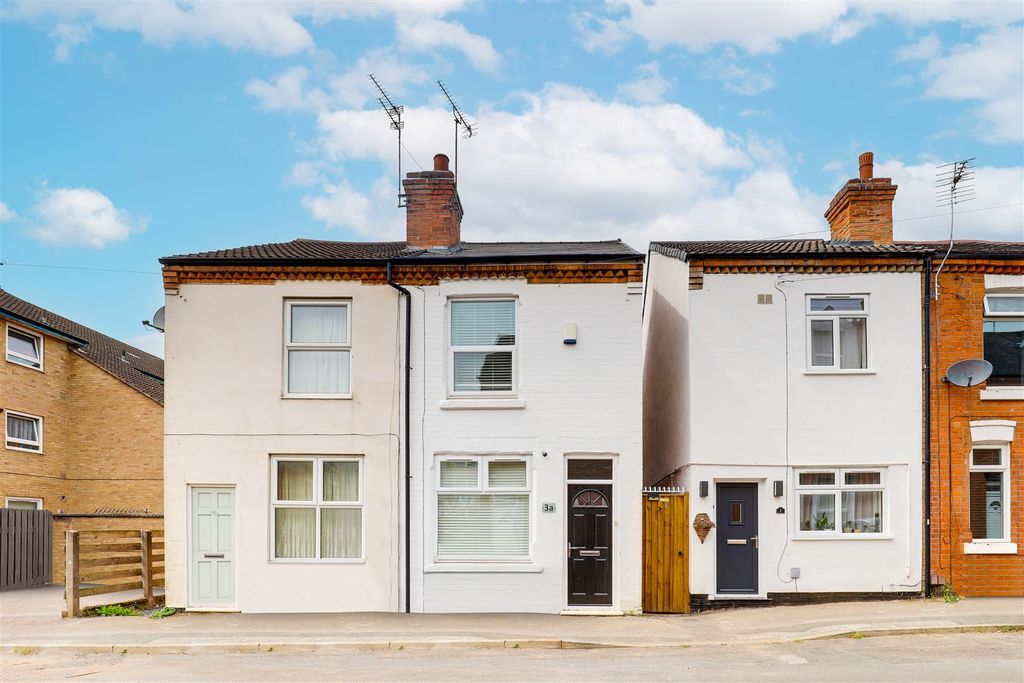 Property photo 1 of 13 9364.Jpg