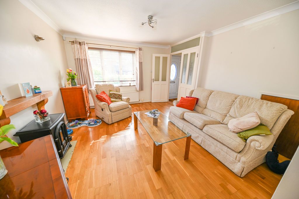 Property photo 2 of 11 Photo 7