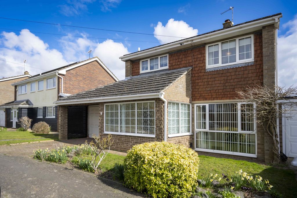 Property photo 1 of 24