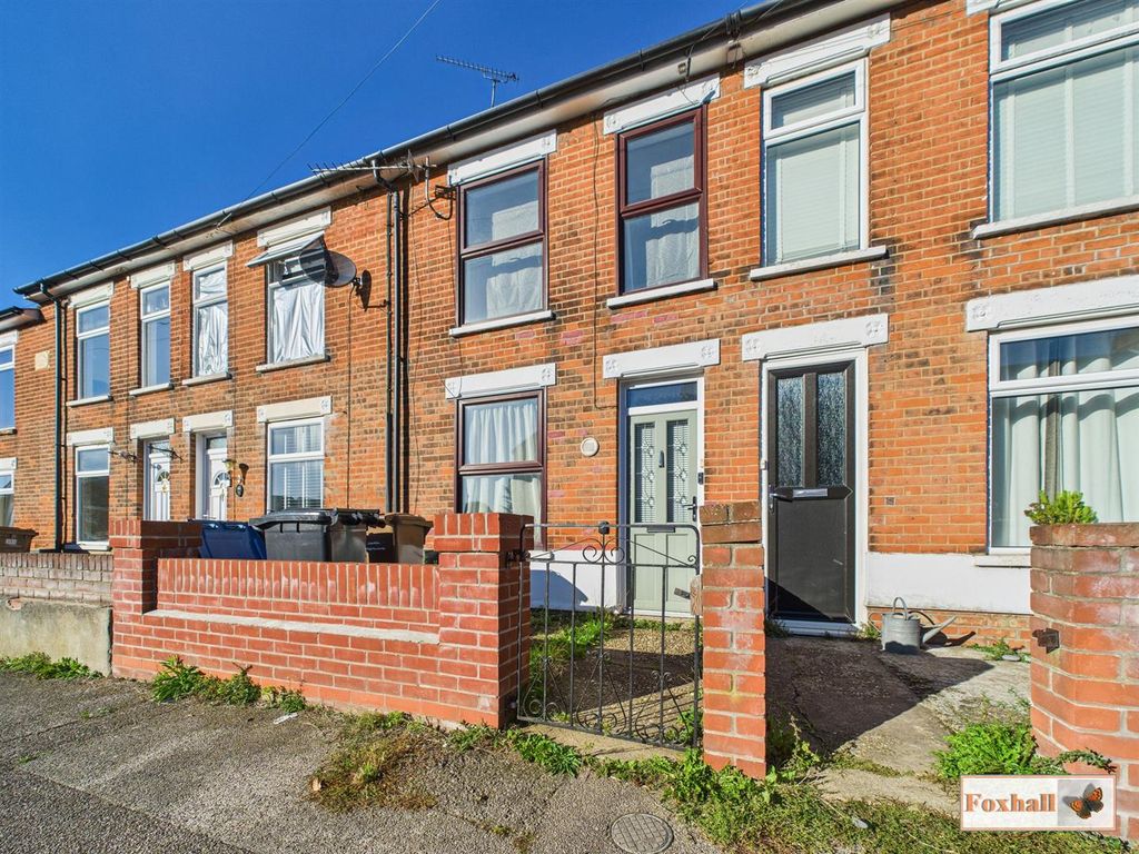 Property photo 1 of 20 Front Garden