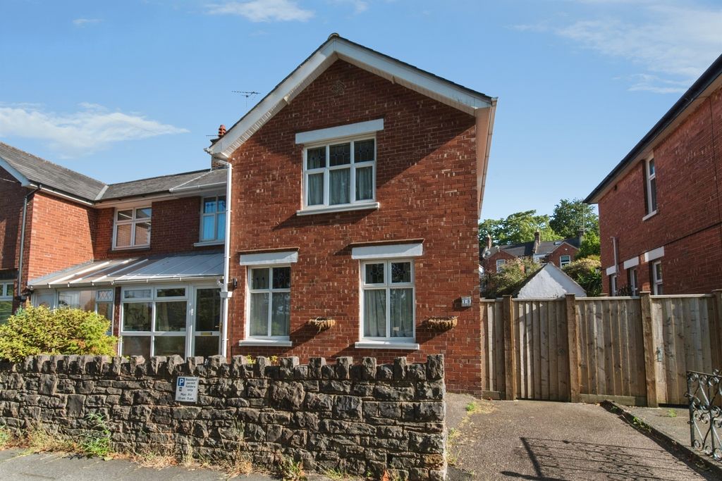 Property photo 1 of 19