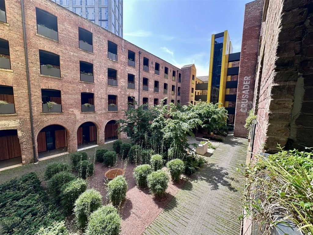 Property photo 1 of 30