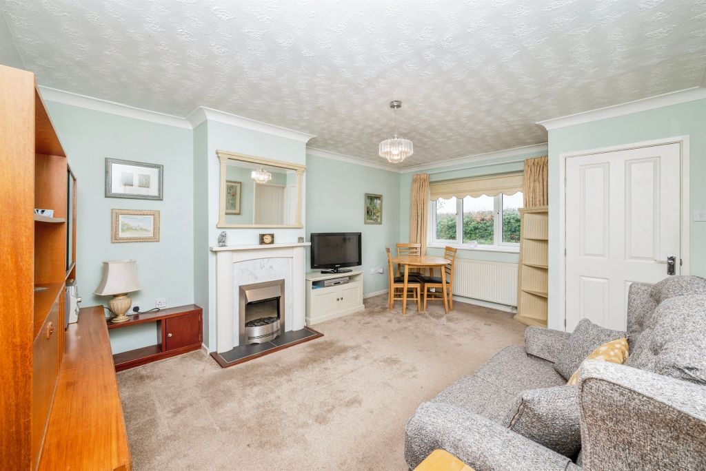 Property photo 3 of 15