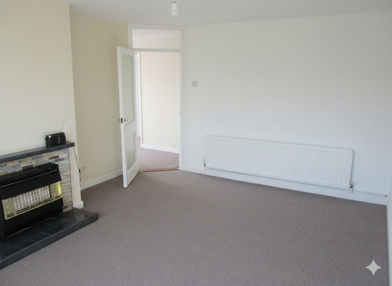 Property photo 2 of 8 Living Room