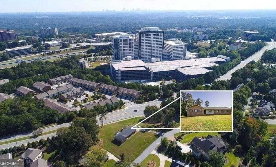 Property photo 2 of 5 <Alttext/>