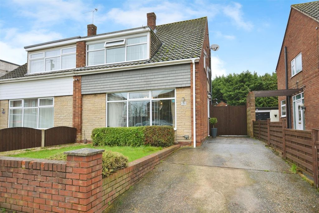 Property photo 1 of 26 Front