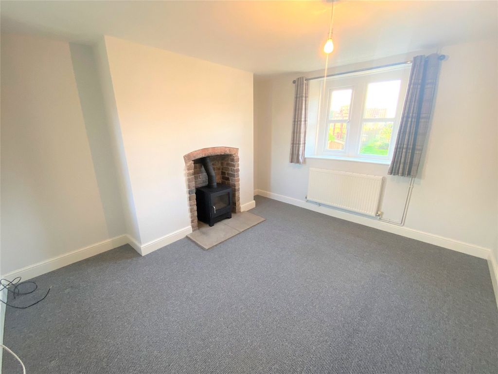 Property photo 3 of 8 Picture No. 07