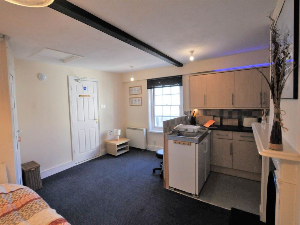 Property photo 2 of 5 Kitchen Area