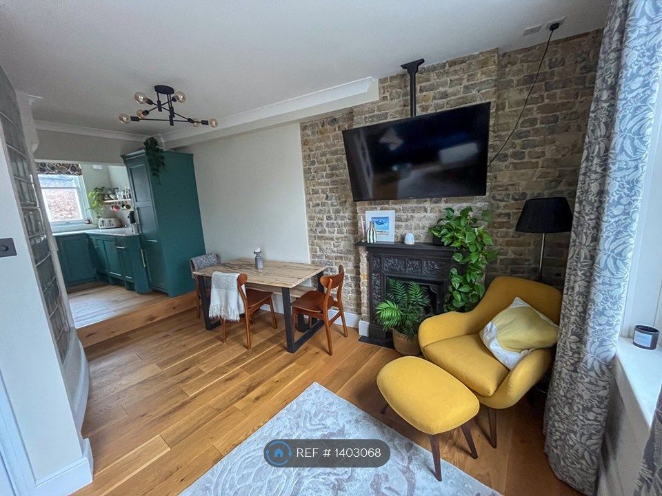 Property photo 3 of 18 Living Area