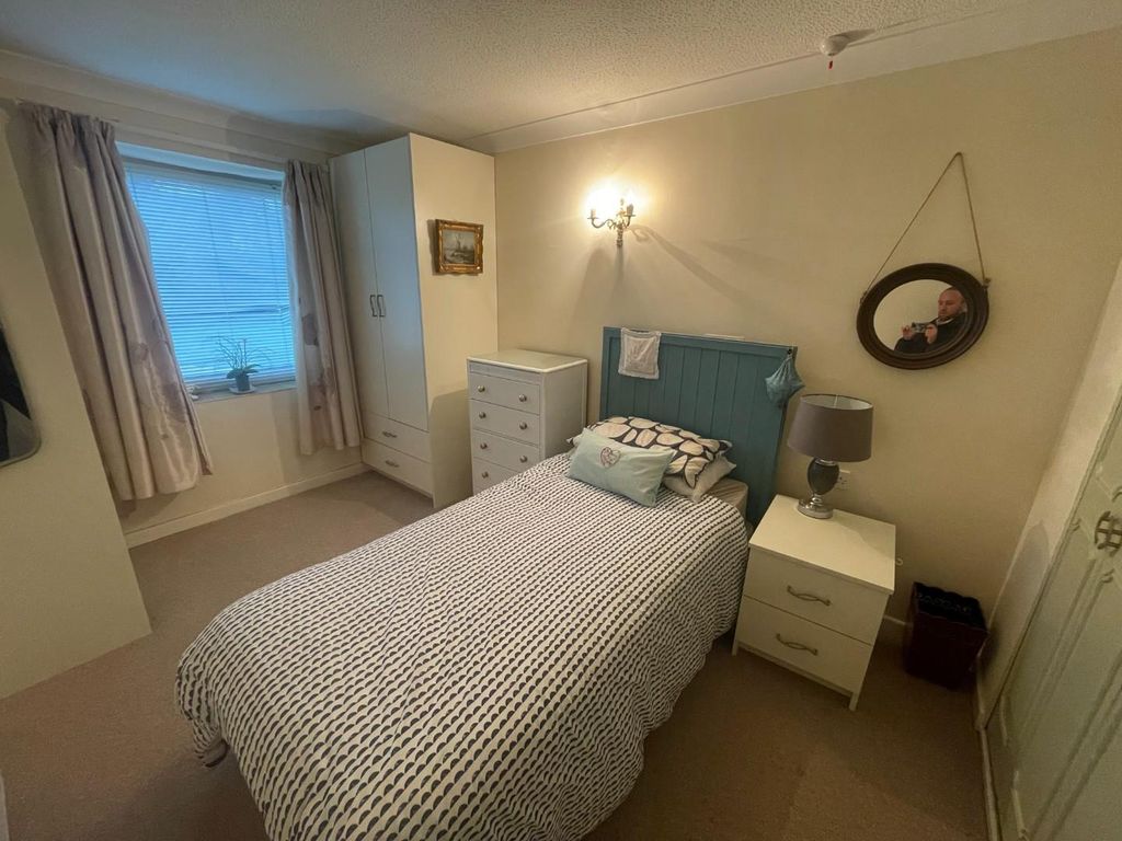 Property photo 3 of 13 Image00011.Jpeg