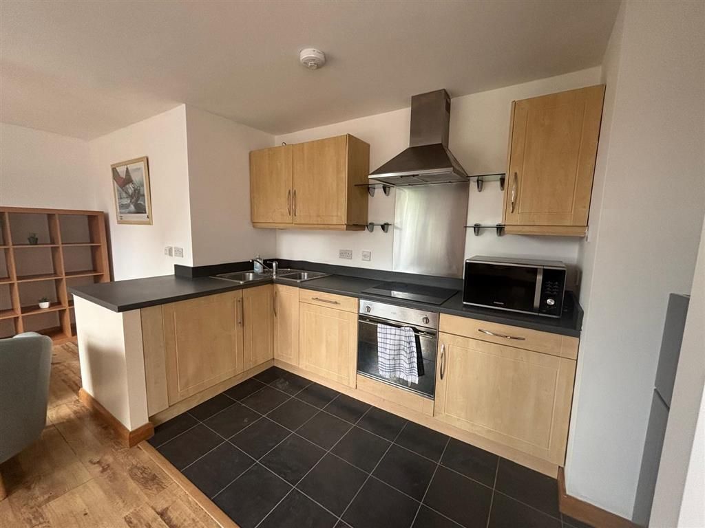 Property photo 1 of 11 Image