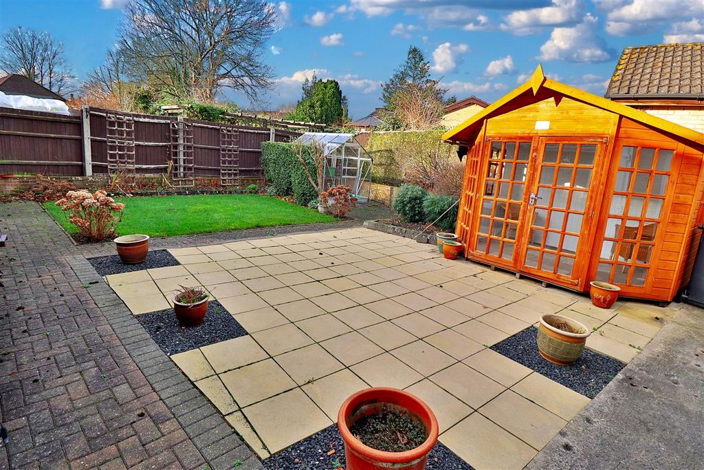Property photo 3 of 8 Rear Garden 1.Jpg