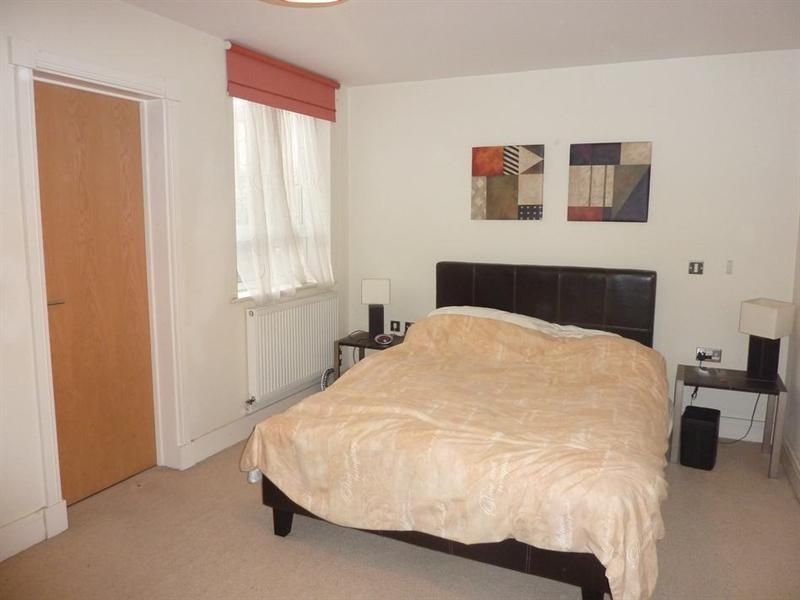 Property photo 3 of 5