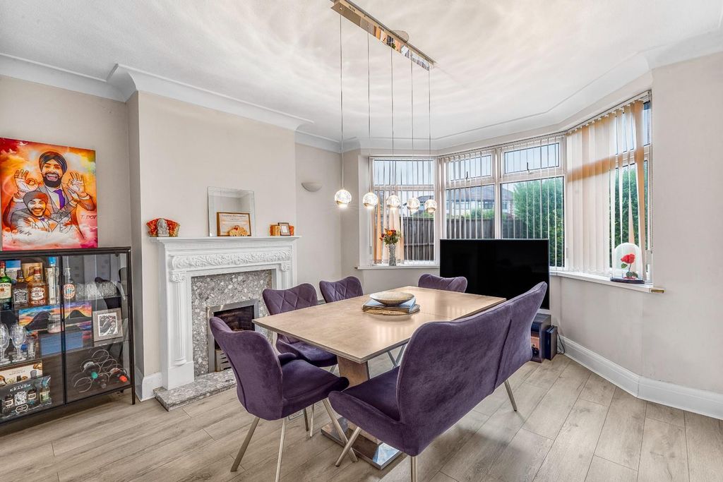 Property photo 2 of 18 2.Jpg