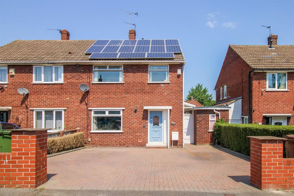 Property photo 1 of 13
