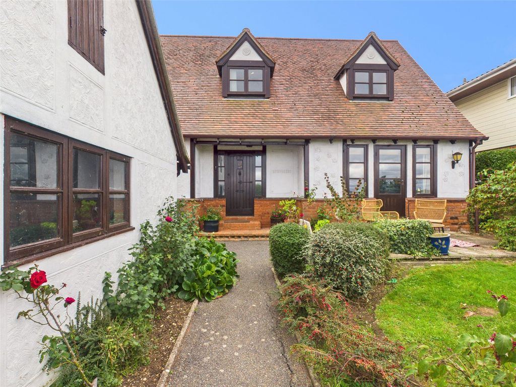 Property photo 2 of 32 Picture No. 44