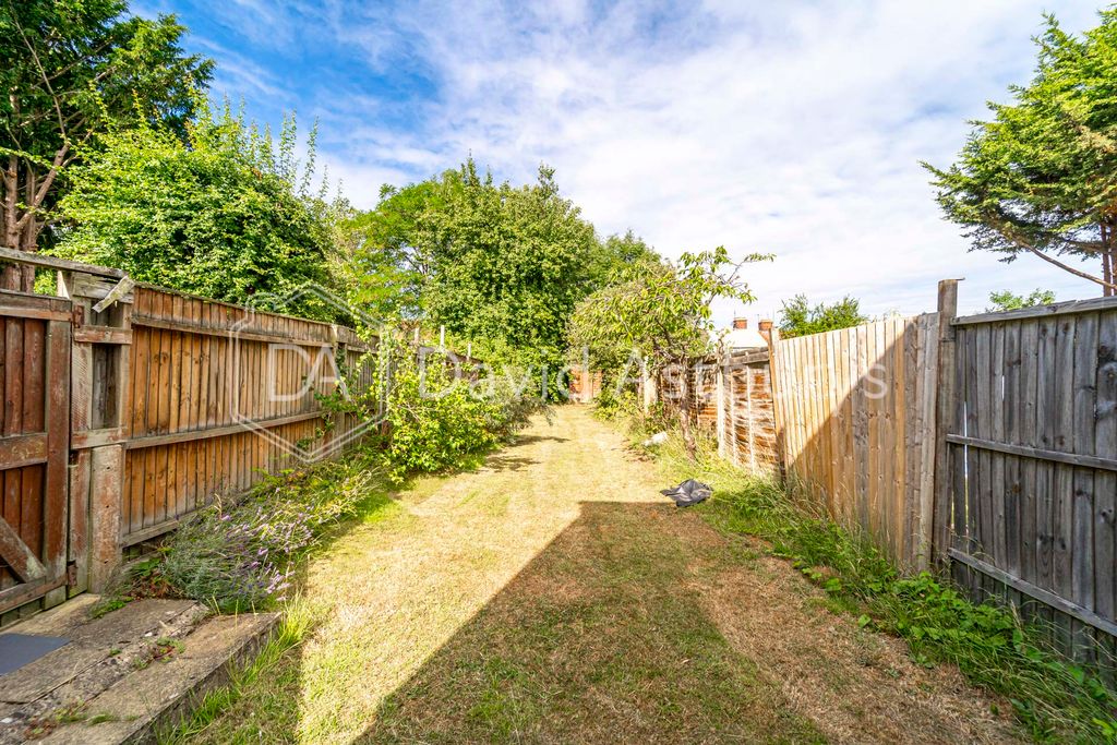 Property photo 1 of 15 Ndb06303