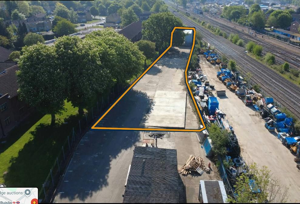 Property photo 1 of 6 Station Tard Ickenham Road Outlined.Png