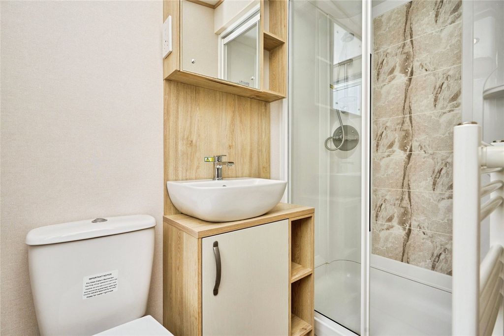 Property photo 2 of 12 Picture No. 02