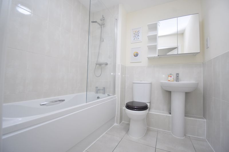 Property photo 3 of 9 Photo 3