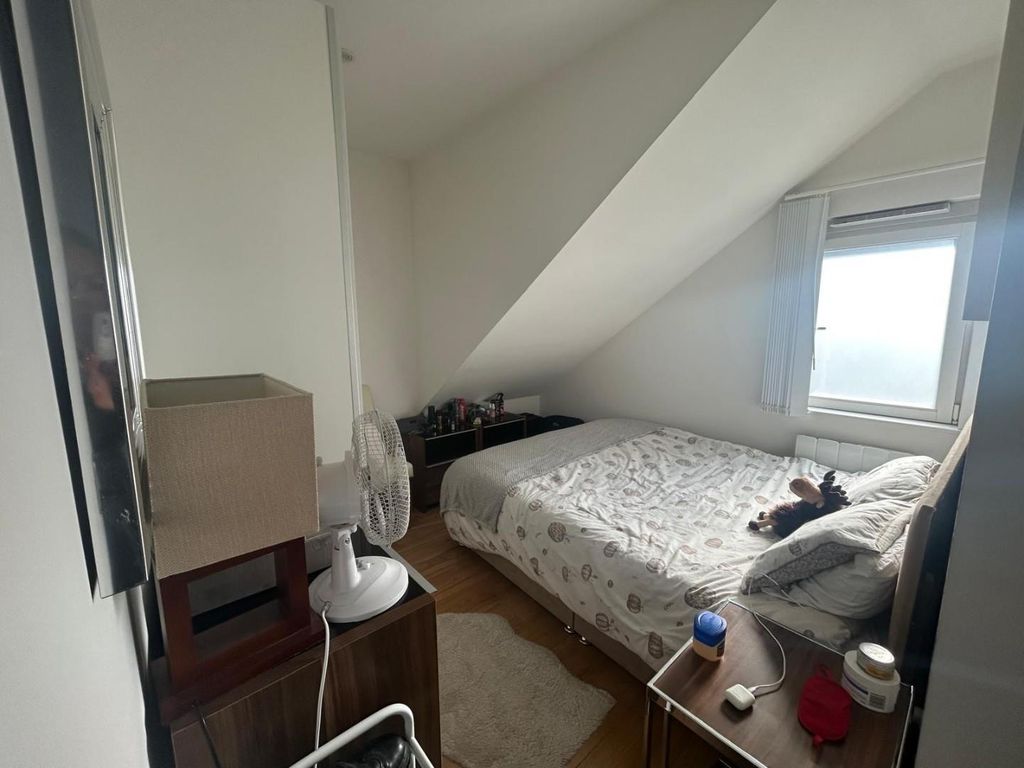 Property photo 2 of 9 Photo-2024-10-11-15-53-22 (1).Jpg