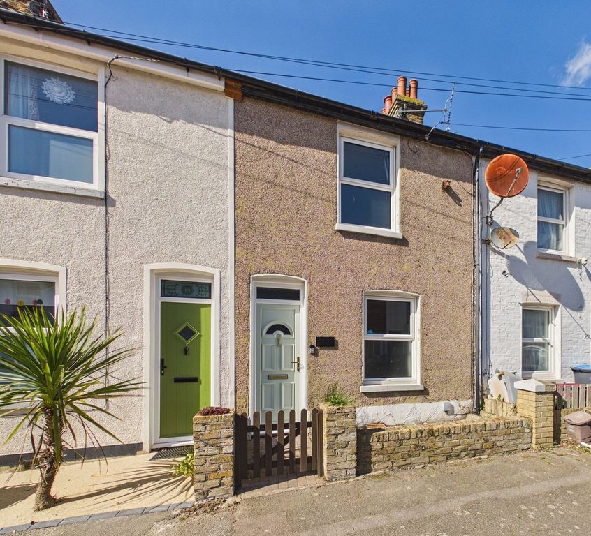 Property photo 1 of 17