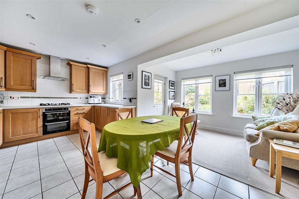 Property photo 2 of 23 Kitchen Dining Room