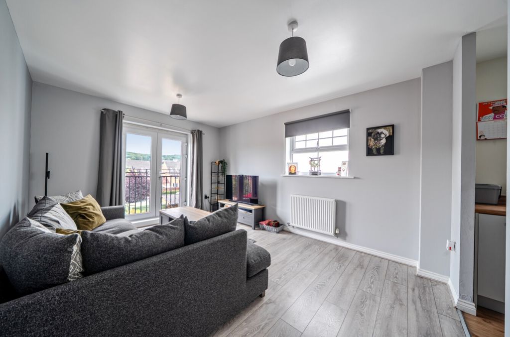 Property photo 3 of 10 1512318-5-6A8Eaae9F24Df
