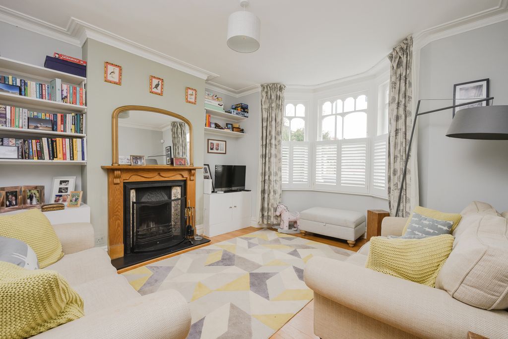 Property photo 3 of 15 Picture No. 13