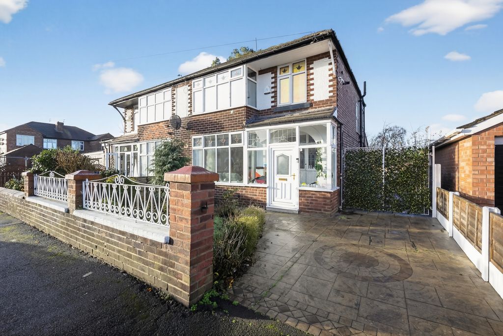 Property photo 1 of 21 Front View