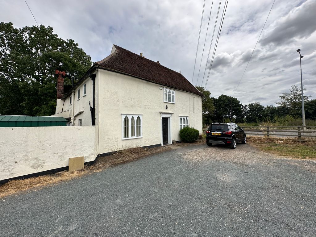 Property photo 2 of 5