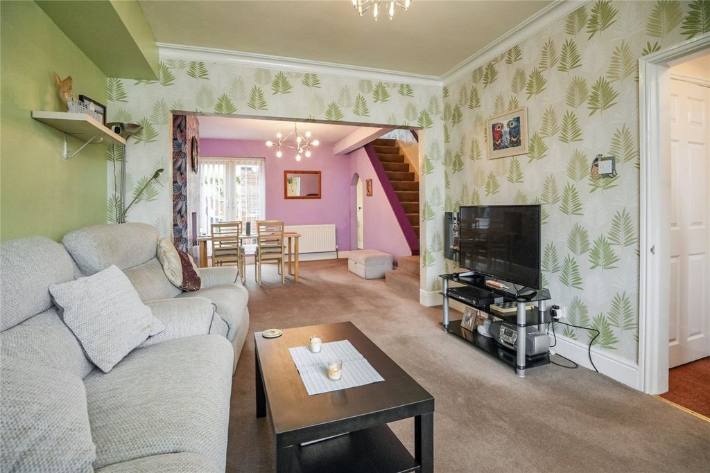 Property photo 2 of 14 Picture No. 05