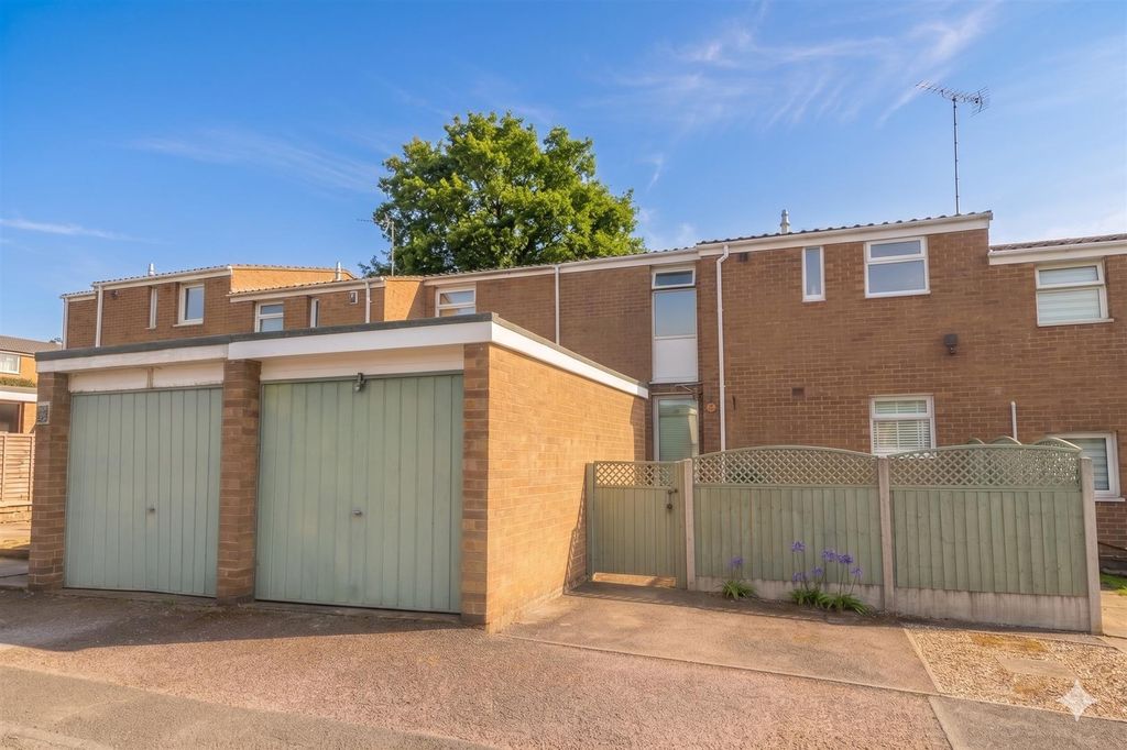 Property photo 1 of 13 Front Shot - Agincourt.Png