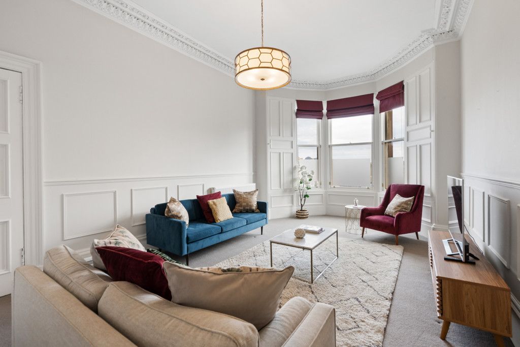 Property photo 3 of 28