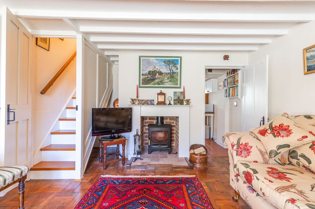 Property photo 2 of 16