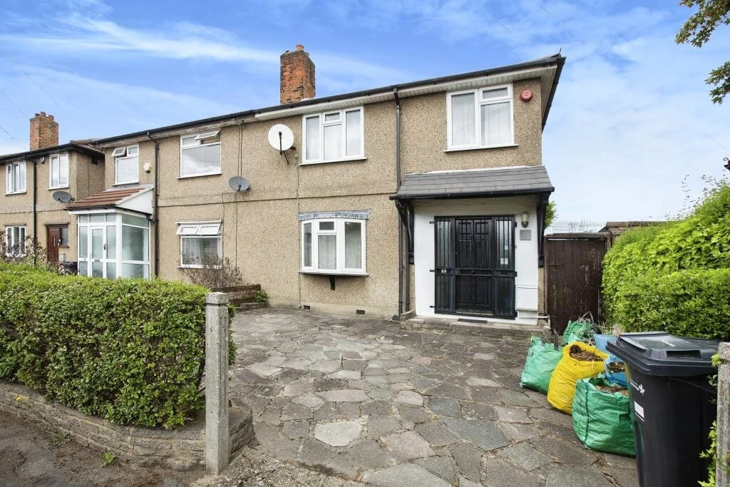 Property photo 1 of 8 O_1J1Vqk2Oi1Duc1F6Lklu12Pdvbp0.Jpg