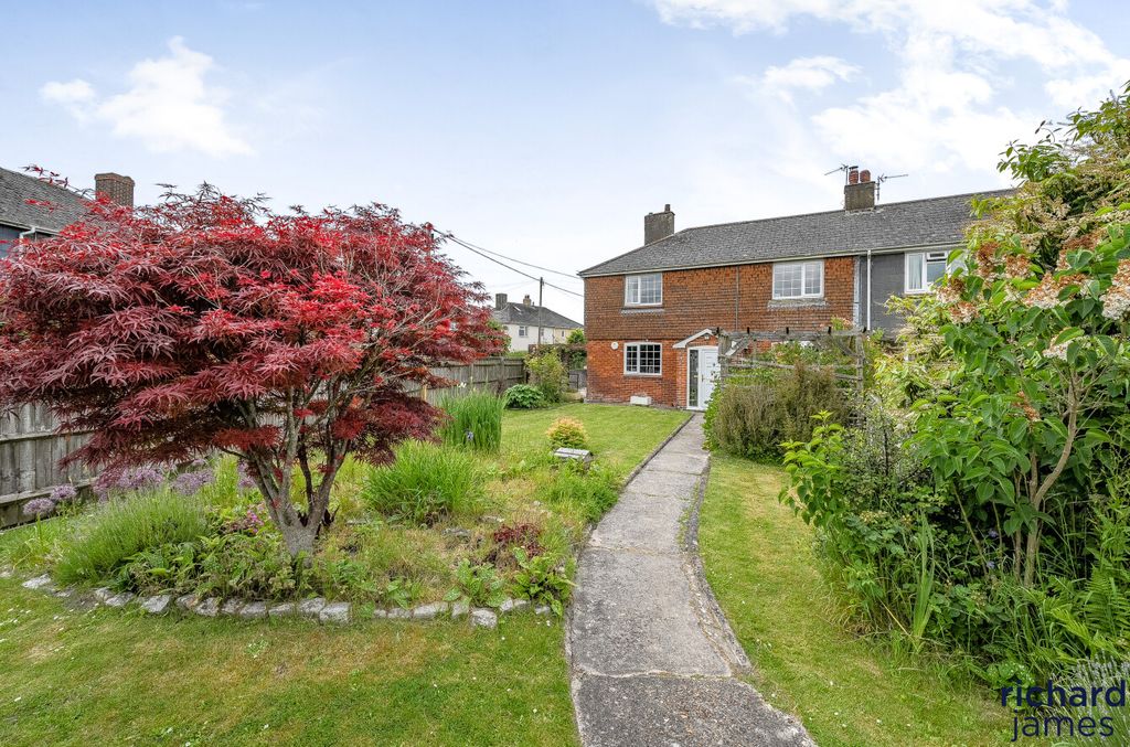 Property photo 1 of 12 A83d9Dda-62Fd-452...