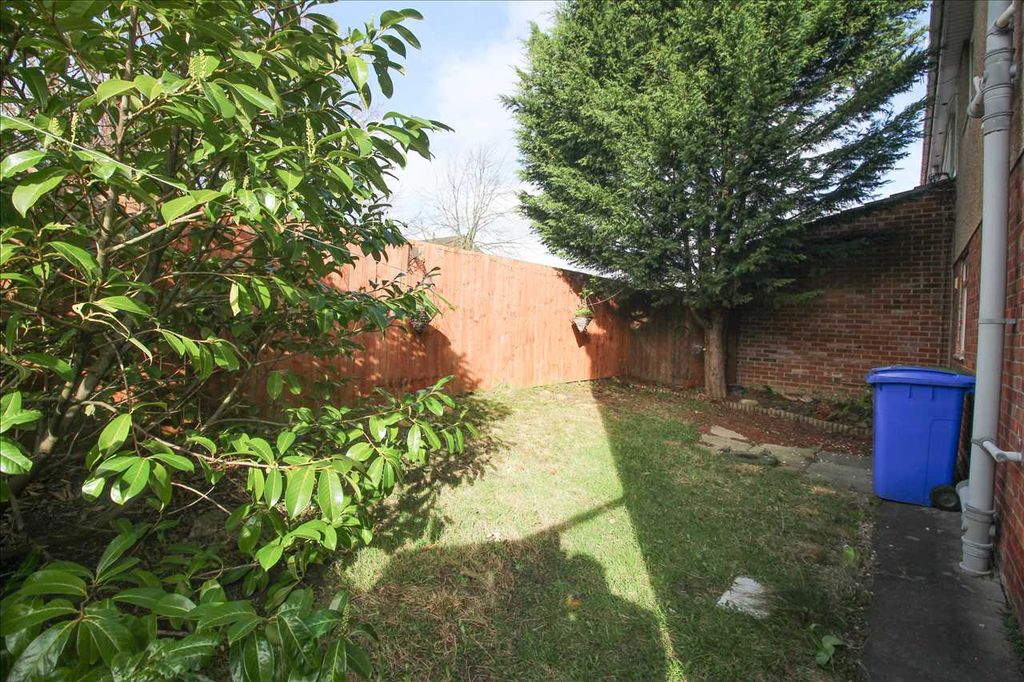 Additional image 7 of 2 bed flat for saleHuntingdon Drive, Eastfield Glade, Cramlington NE23