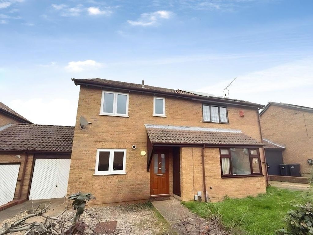 Property photo 1 of 8