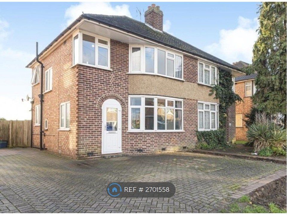 Property photo 1 of 12 Outside